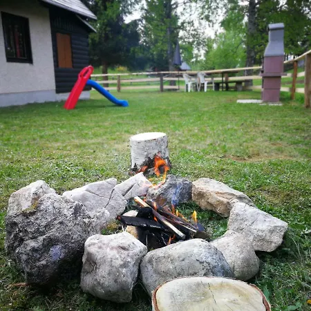 Pocitniska Hiska Na Uskovnici